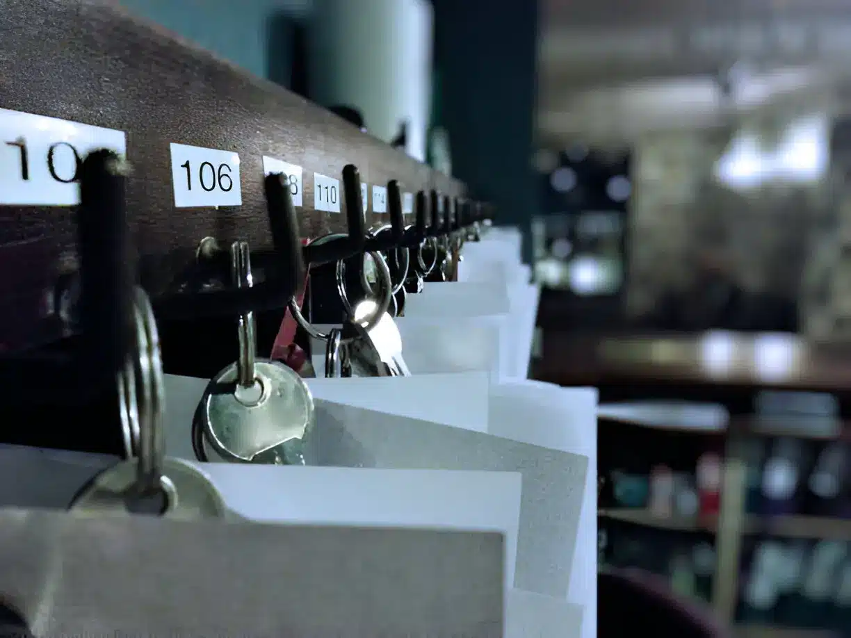 How to Keep All Your Key Papers in One Place