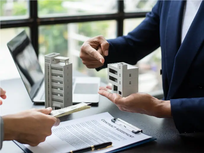 How Real Estate Experts Guide the Market in Dynamic Times