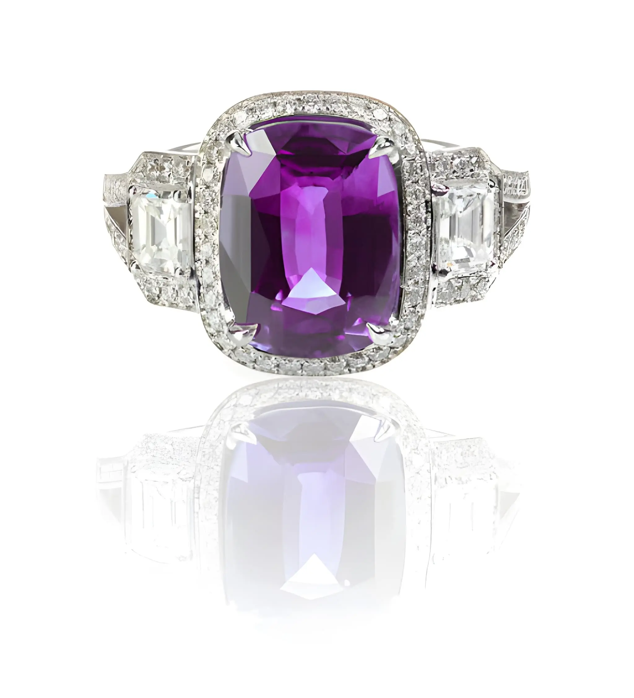 The Timeless Elegance of an Aquamarine Engagement Ring