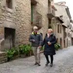 Retirement Villages vs. Ageing in Place: Which Is Right for You? 