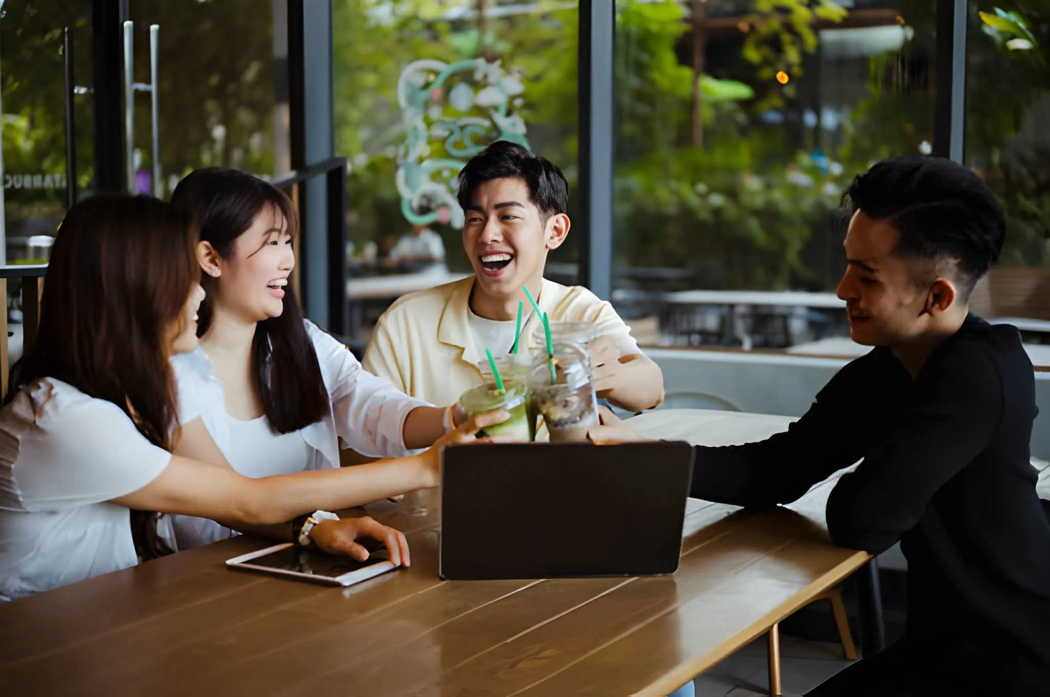 The best tech trends for small businesses in 2024